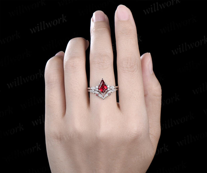 Kite cut red ruby ring vintage white gold unique leaf nature inspired engagement ring set handmade bridal set women jewelry