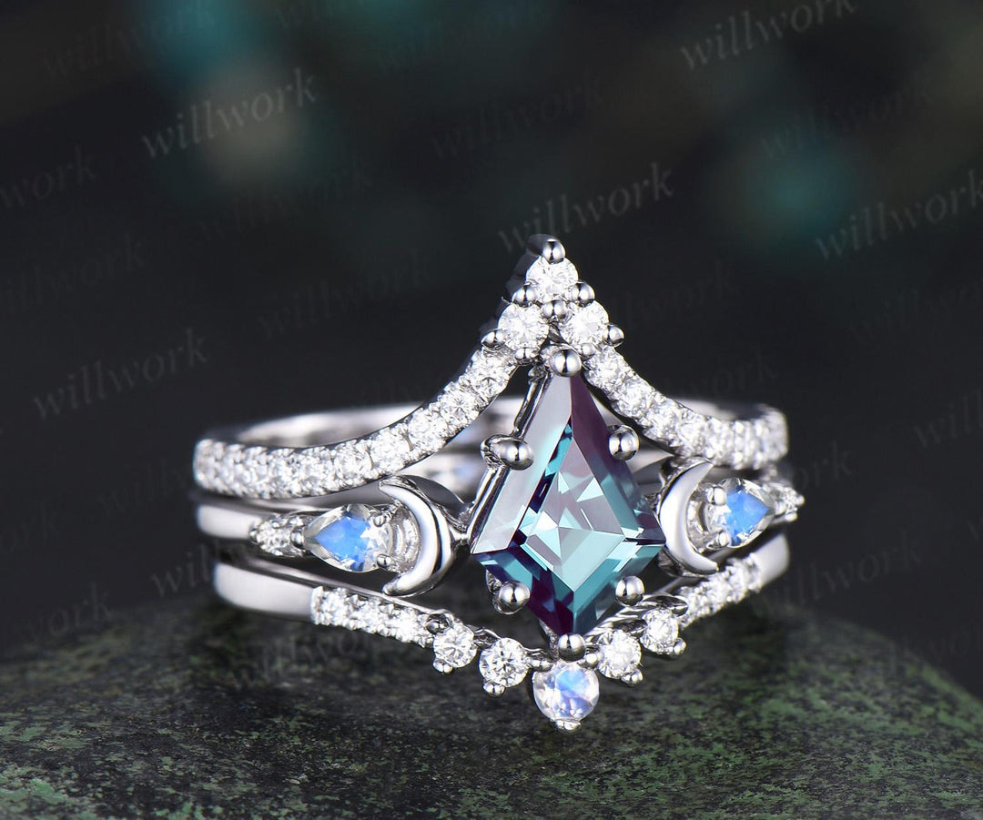3pc kite cut Alexandrite ring vintage white gold moon five stone engagement ring set moonstone diamond unique wedding promise ring women