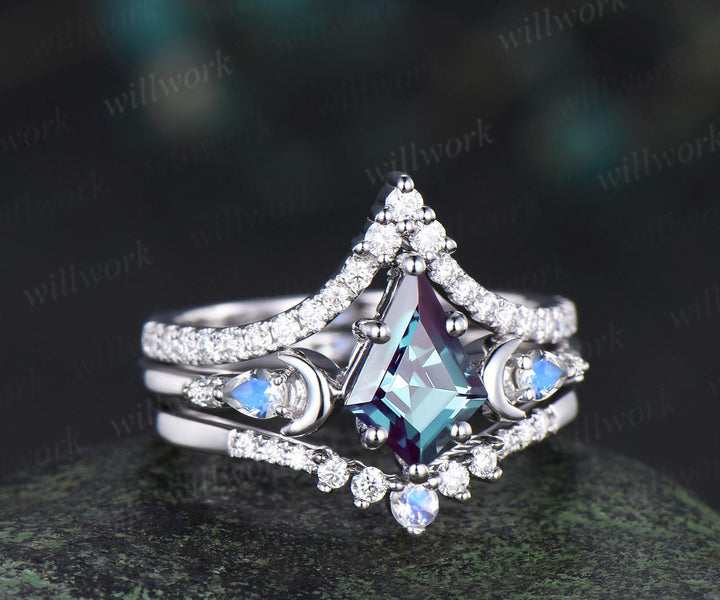 3pc kite cut Alexandrite ring vintage white gold moon five stone engagement ring set moonstone diamond unique wedding promise ring women