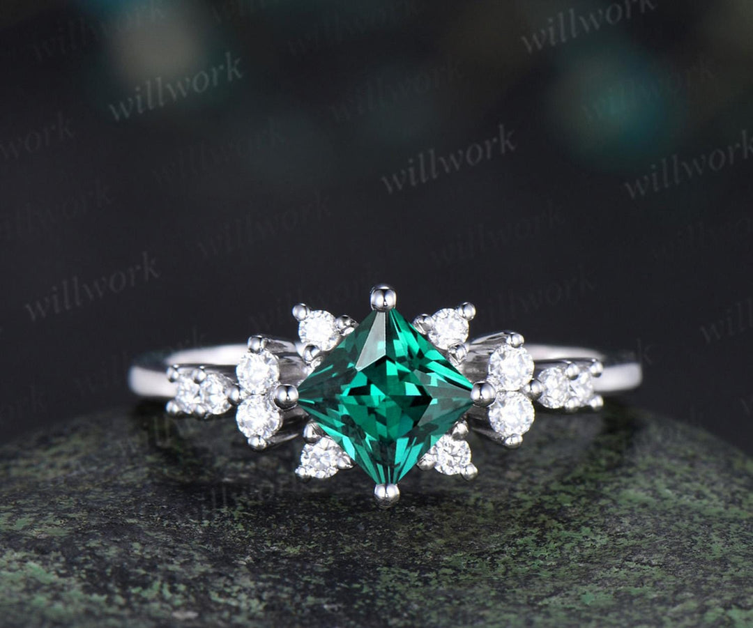 Princess cut red green emerald engagement ring cluster diamond wedding ring set women May birthstone