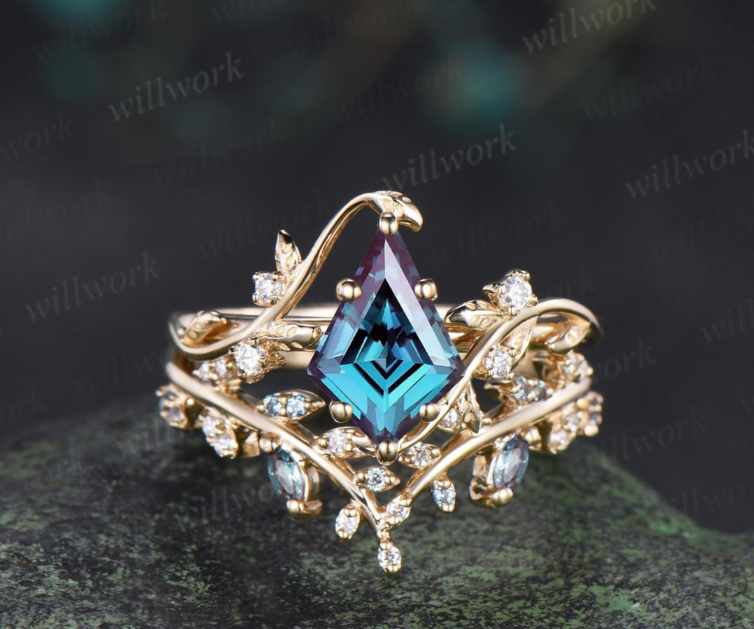 Vintage kite cut alexandrite engagement ring leaf cluster nature inspired moissanite promise anniversary ring set jewelry