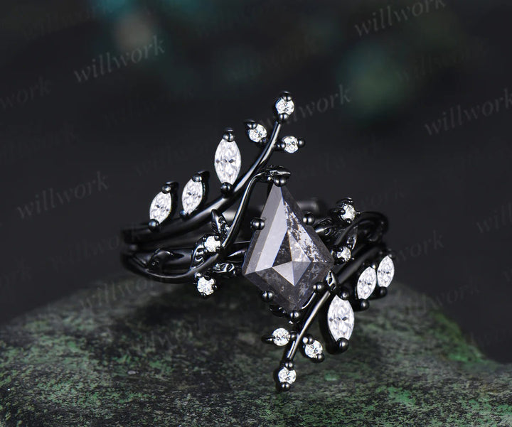 Kite Natural Salt & Pepper Diamond Ring Set Unique Leaf Vine Moissanite Accent Ring Enhancer Band Black Gold Bridal Set