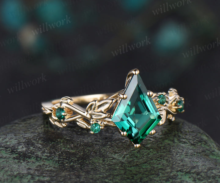 Kite cut green emerald Engagement Ring yellow gold leaf vine five stone emerald Nature Inspired anniversary ring gift women