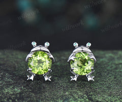 Frog stud earrings round peridot earrings 14k white gold emerald nature animal jewelry gift