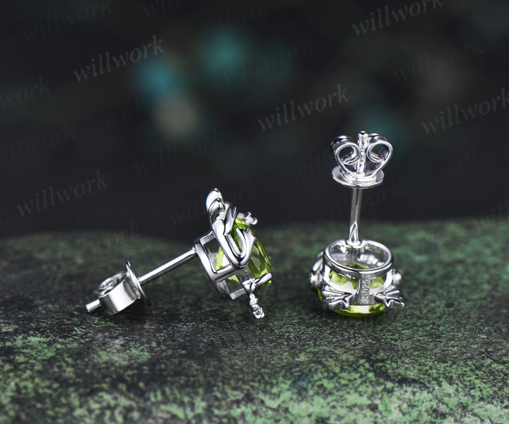 Frog stud earrings round peridot earrings 14k white gold emerald nature animal jewelry gift