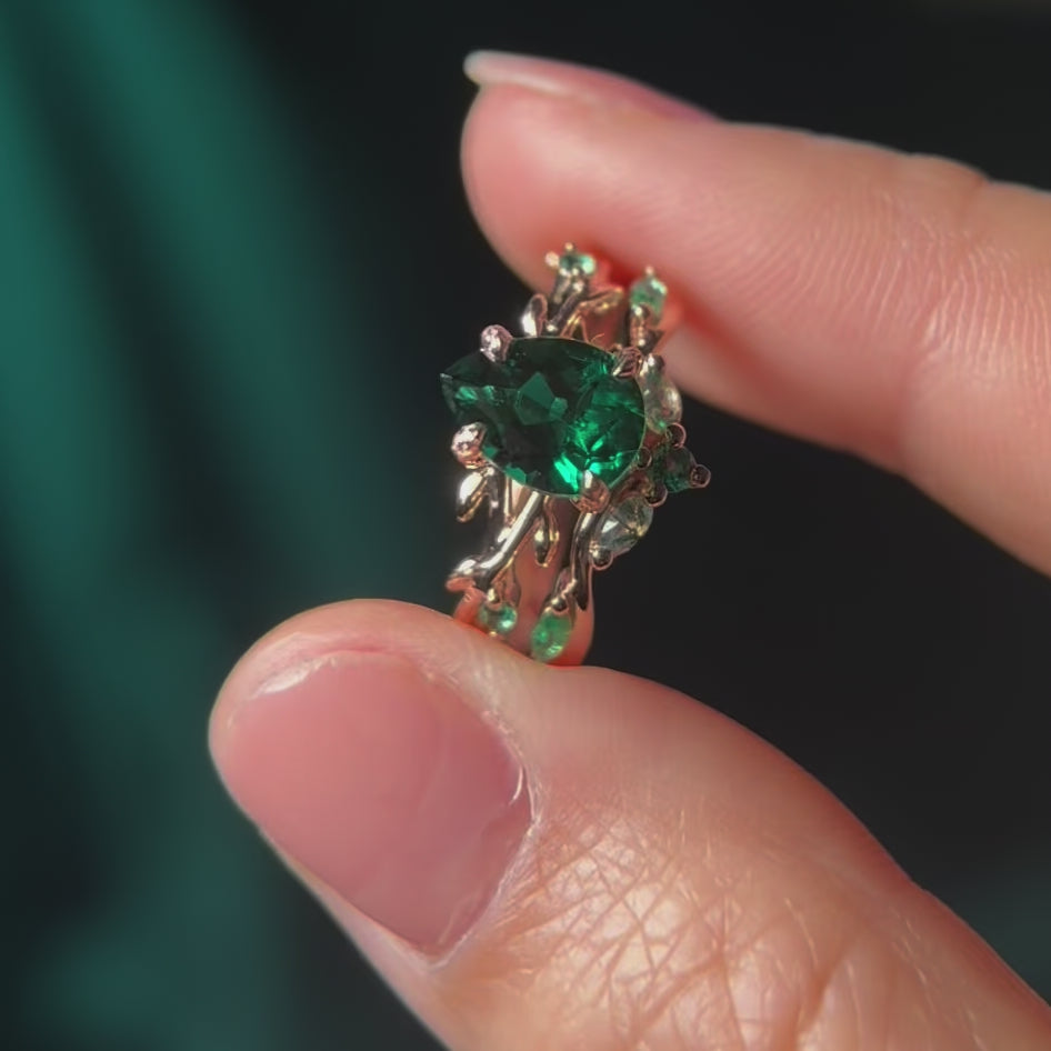 Black Gold Pear Emerald Engagement Ring Set Twig Vine Wedding Ring Gothic Promise Rings