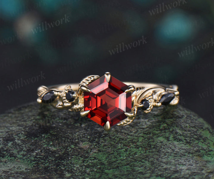 Vintage hexagon cut red garnet engagement ring set yellow gold leaf nature inspired five stone black spinel ring women