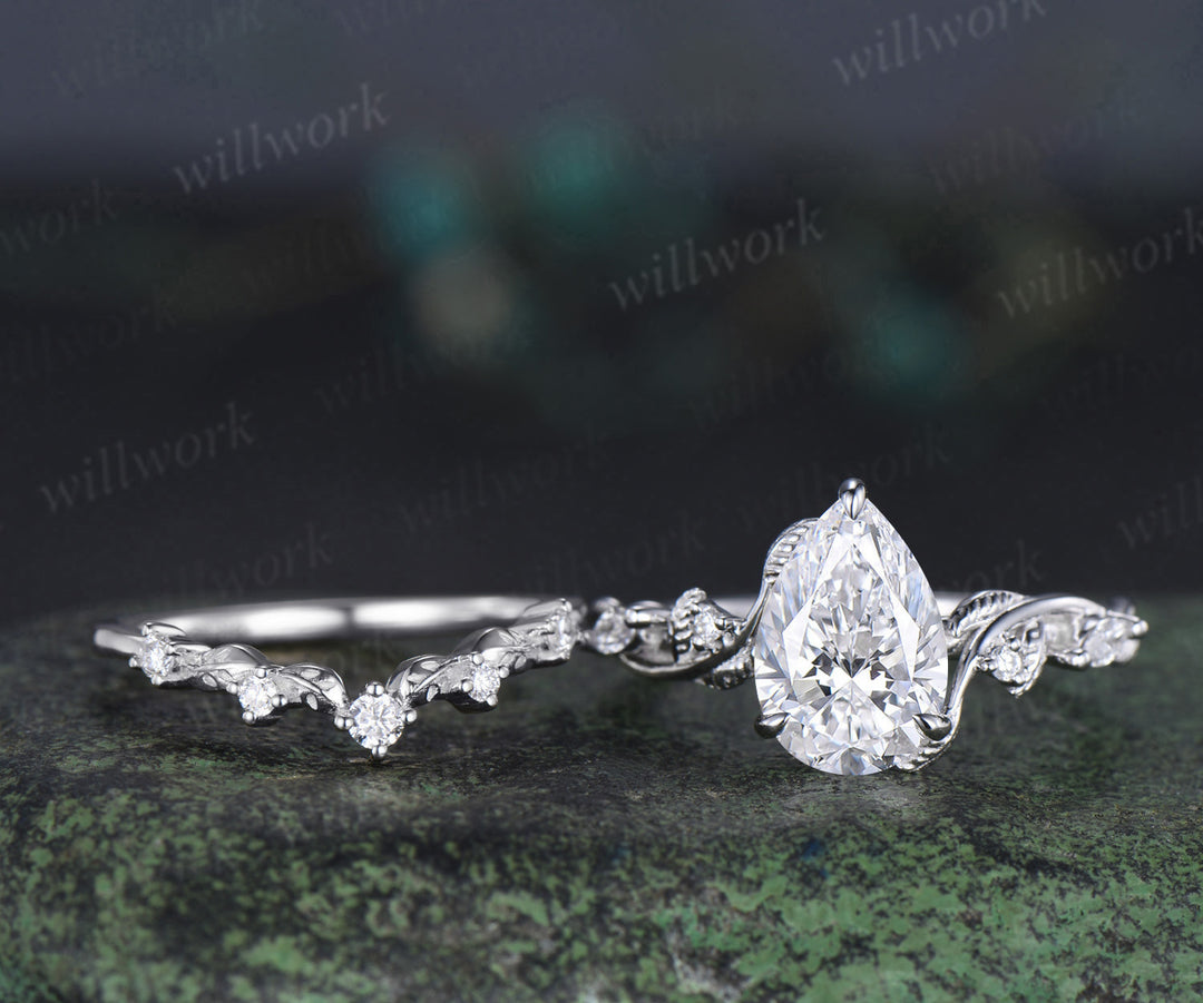 2 Carat Pear Lab Grown Diamond IGI Engagement Ring Nature Inspired Diamond Wedding Ring White Gold Diamond Bridal Ring for Her