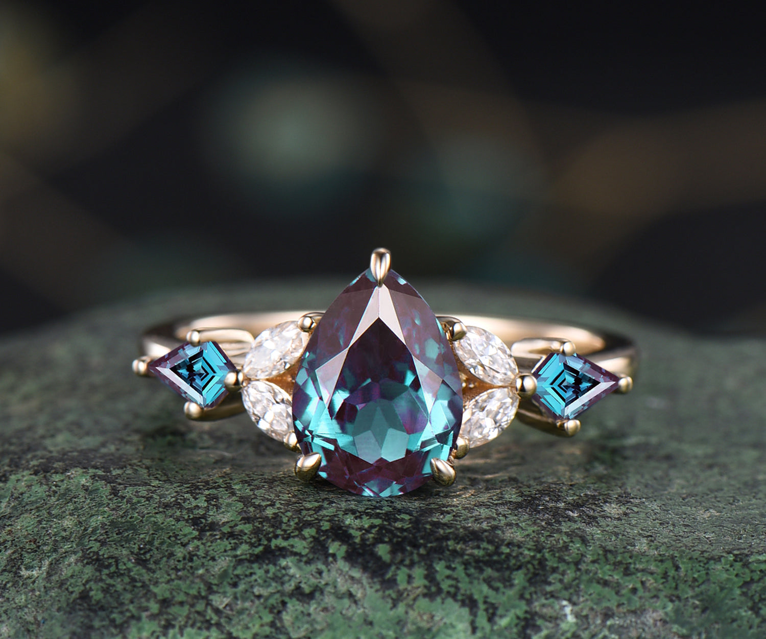 Teardrop alexandrite ring discount
