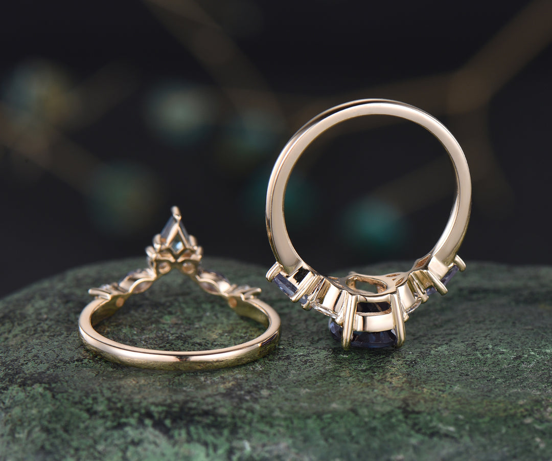 Teardrop Alexandrite engagement ring set cluster moissaanite kite alexandrite ring art deco crown wedding band June birthstone ring bridal wedding set