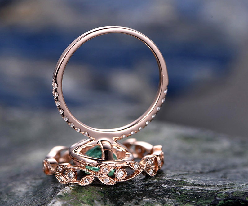Emerald engagement ring set handmade solid 14k Rose gold ring moissanite halo bridal matching ring 7x7mm round green gemstone promise ring