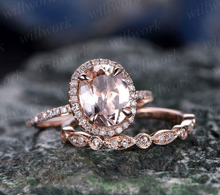 Halo Diamond Oval Moissanite Ring Set Rose Gold V Diamond Wedding Band