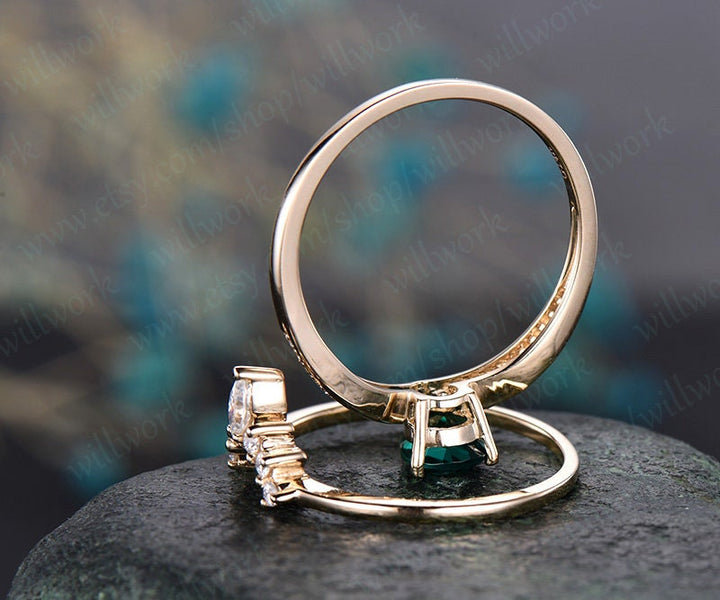 5x7mm emerald engagement ring set yellow gold 2pcs Split Shank diamond moissanite matching band unique crown wedding bridal promise ring