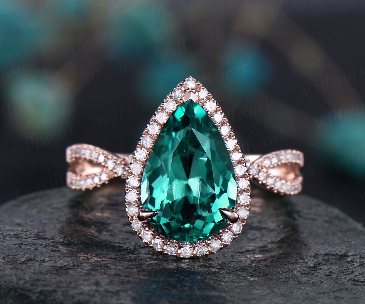 Vintage Emerald Engagement Ring Solid Gold popular Moissanite Bridal Ring for Women Green Gemstone May Birthstone Promise Anniversary Gift for Her