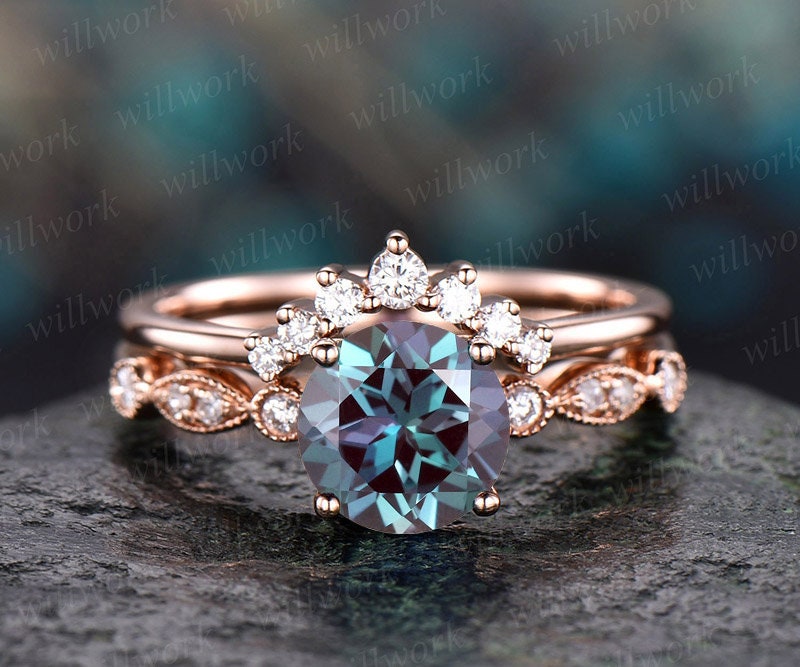 Art Deco 2Pcs Alexandrite engagement ring rose gold women Vintage diamond ring Unique jewelry wedding bridal ring Anniversary gift for her