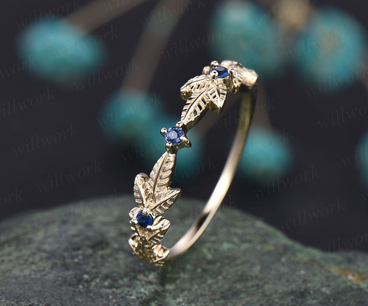 Vintage natural sapphire ring band leaf sapphire wedding band 14k yellow gold September birthstone ring unique engagement ring gift for her