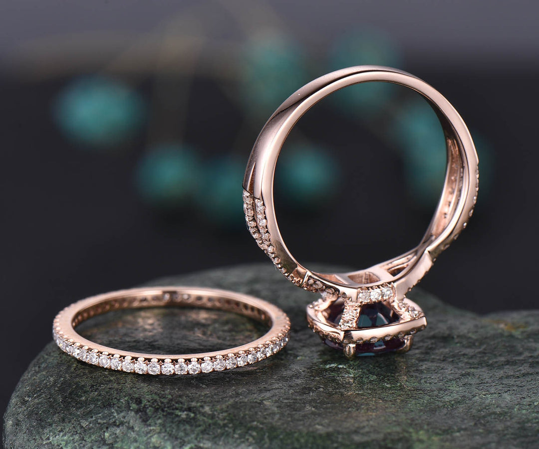 Unique infinity halo engagement ring 2pcs round Alexandrite engagement ring set rose gold full eternity diamond wedding band bridal set