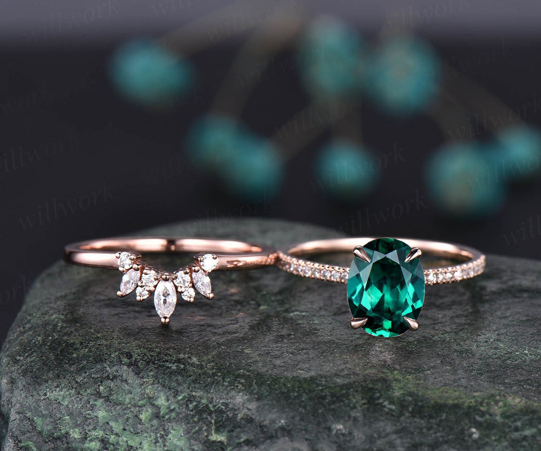 Unique vintage emerald wedding bridal set 2pcs emerald engagement ring set diamond ring marquise crown moissanite rose gold wedding band
