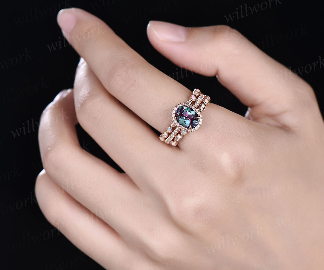 3pcs halo diamond ring oval color change Alexandrite engagement ring rose gold vintage opal ring opal wedding band women bridal ring set
