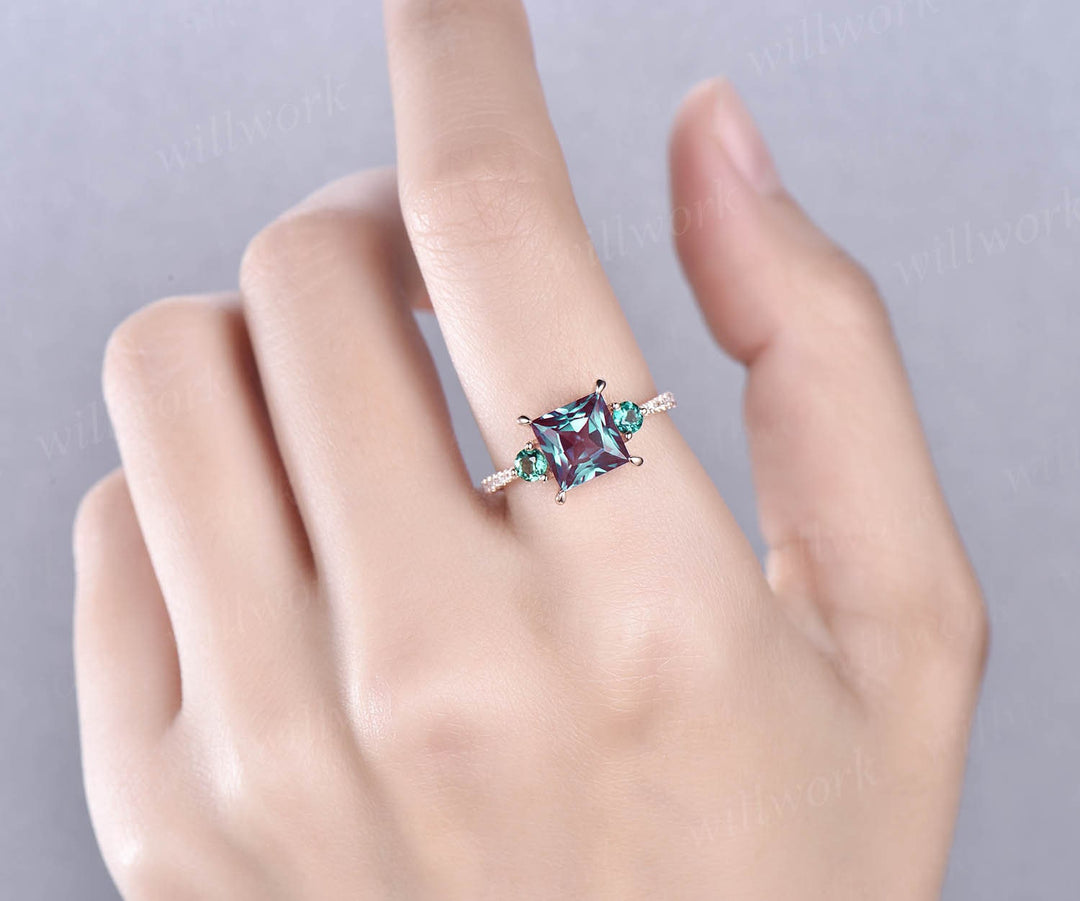 Princess cut Alexandrite engagement ring rose gold unique Square engagement ring for women diamond emerald ring vintage promise wedding ring