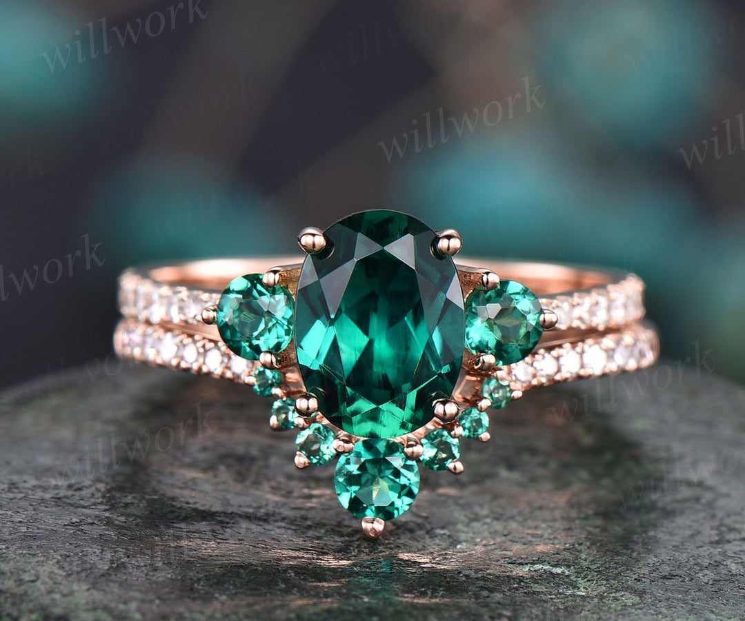 mesterværk Integrere Pålidelig Oval emerald engagement ring set for women vintage emerald bridal set –  WILLWORK JEWELRY