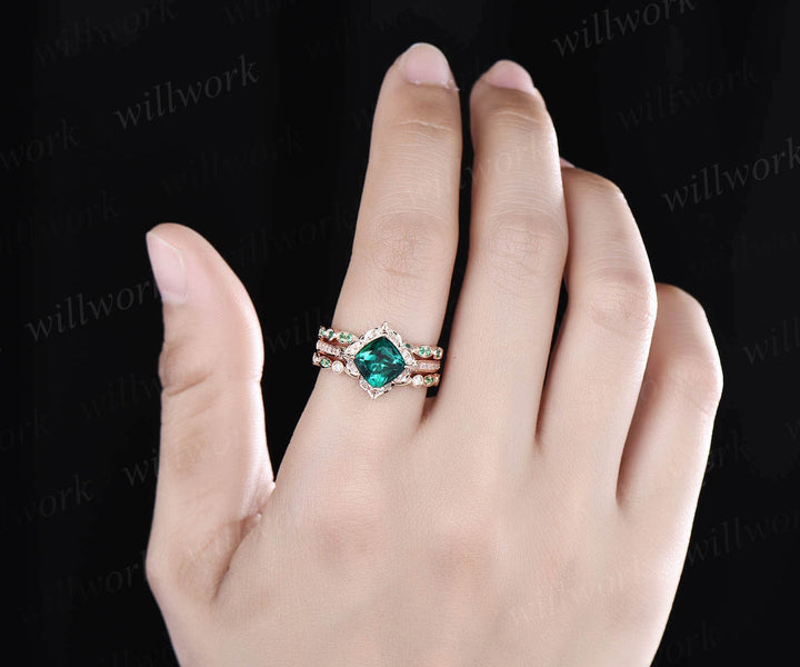 Cushion emerald engagement ring set natural emerald ring for women rose gold unique emerald wedding ring set diamond ring dainty jewelry