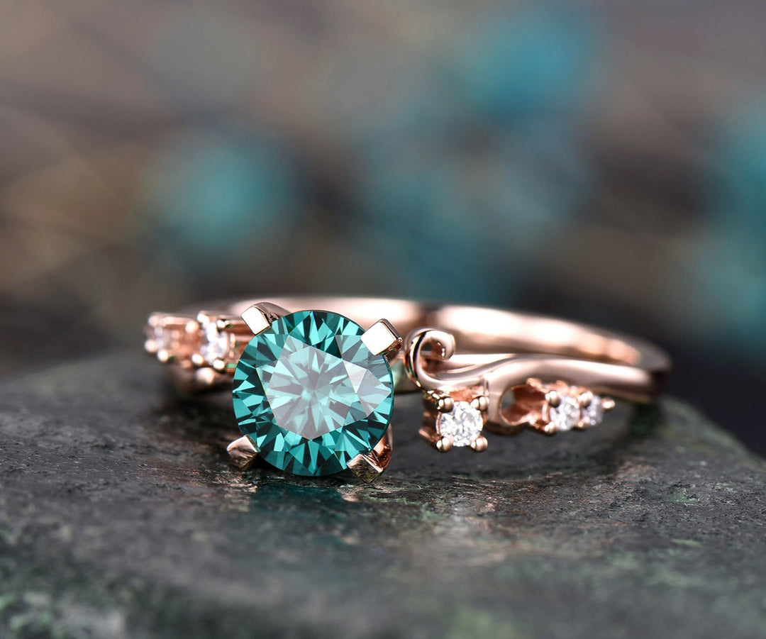 Vintage colorful green moissanite engagement ring diamond ring