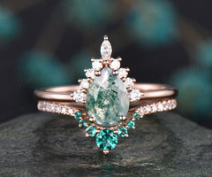 Pear moss agate ring set unique vintage moss agate engagement ring set rose gold ring set for women emerald ring set diamond crown ring gift