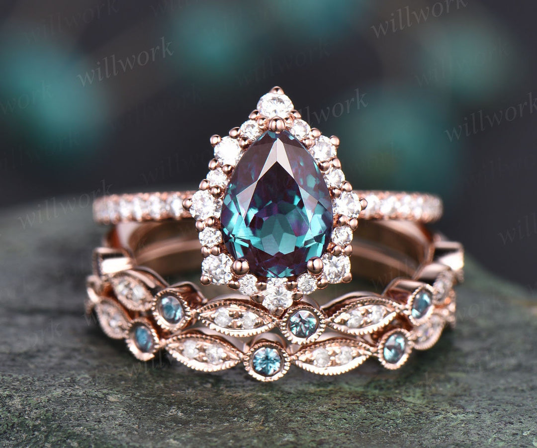 Vintage pear shaped Alexandrite engagement ring set halo rose gold ring milgrain diamond ring for women unique moissanite wedding ring set