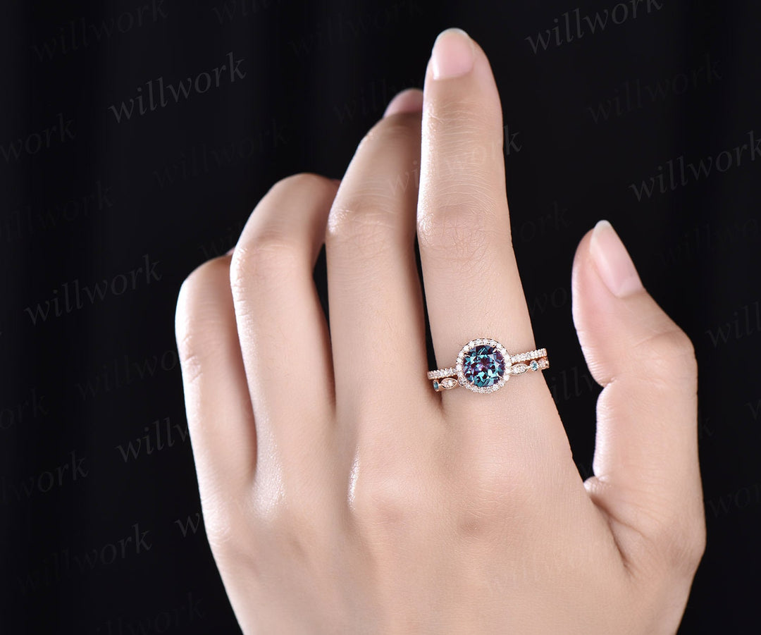 Round cut Alexandrite engagement ring set diamond halo ring Alexandrite wedding band rose gold ring women bridal set color change stone ring