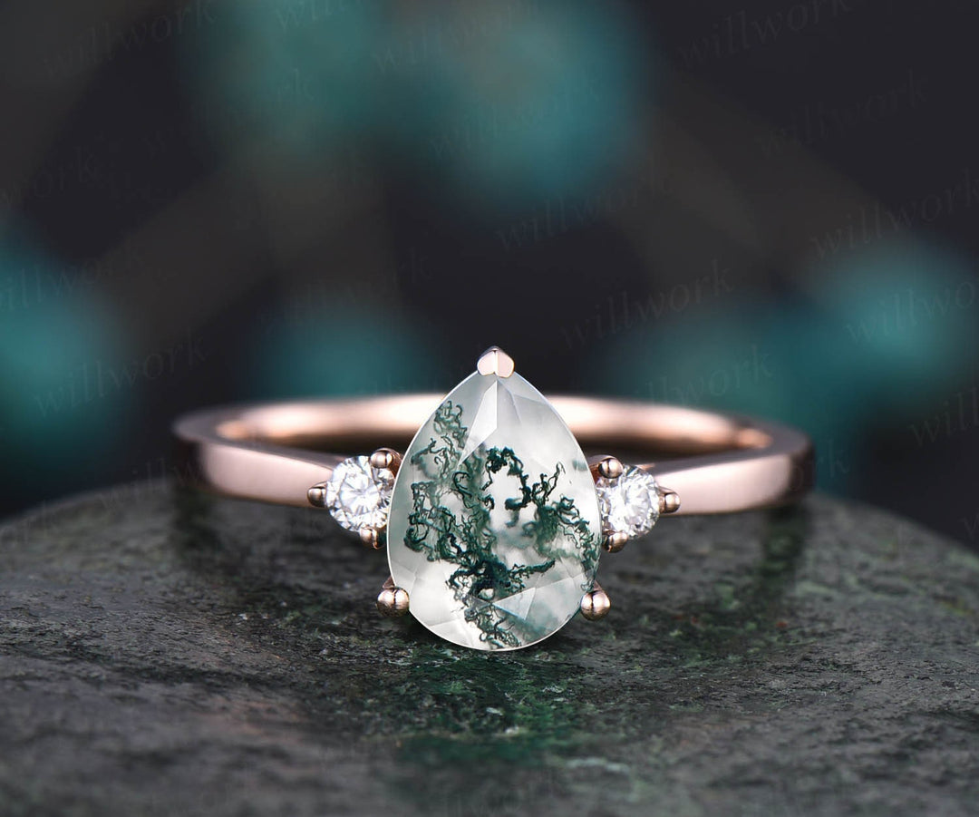 Unique three stone ring vintage pear shaped moss agate engagement ring rose gold moissanite ring women green stone ring custom jewelry gift