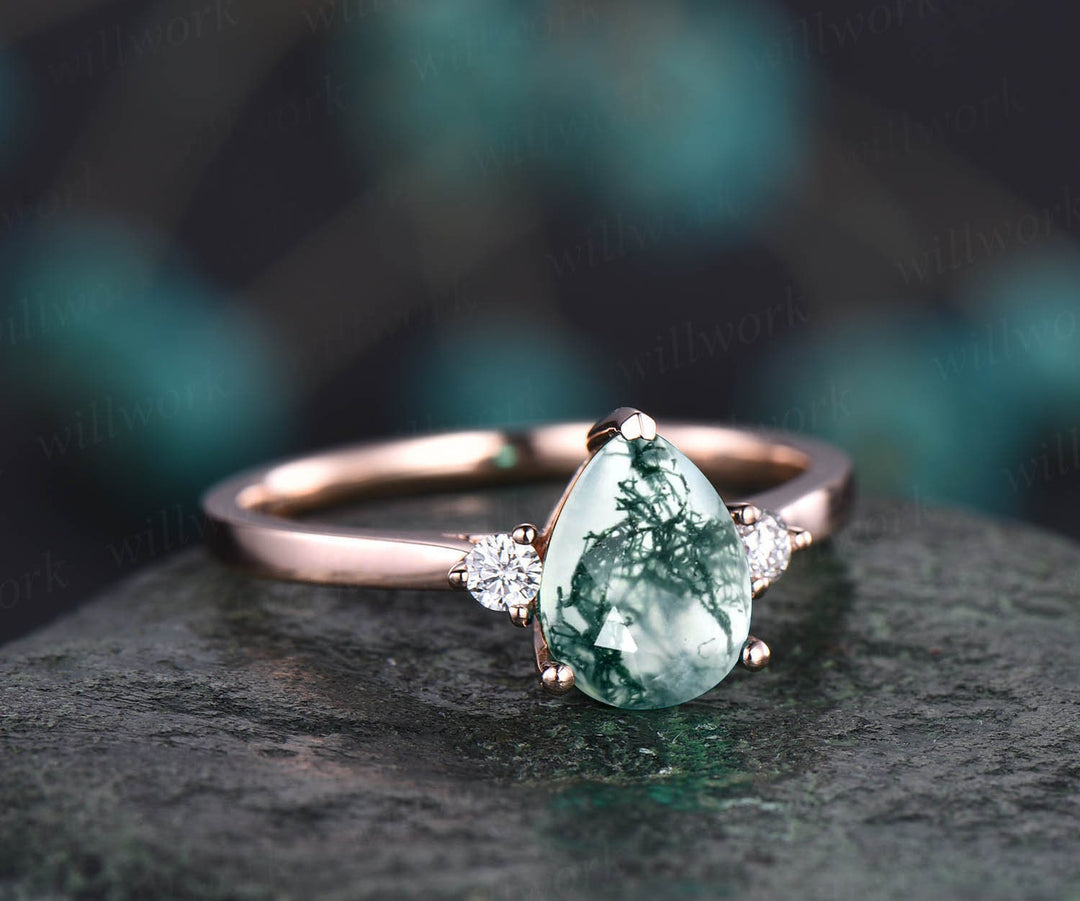 Unique three stone ring vintage pear shaped moss agate engagement ring rose gold moissanite ring women green stone ring custom jewelry gift