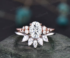 Oval IGI lab-grown diamond engagement ring set rose gold vintage cluster snowdrift diamond-accented art deco ring for women bridal ring set