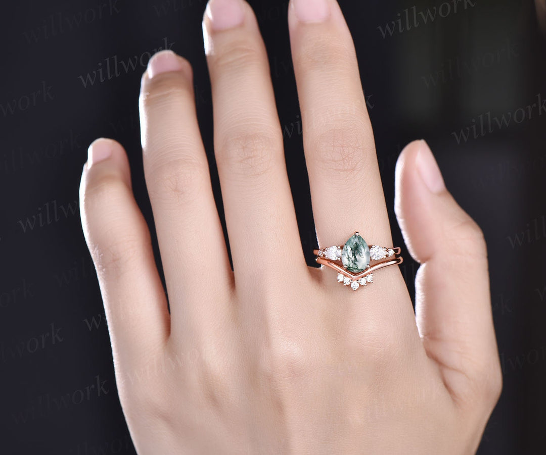 Unique engagement ring set Pear shaped moss agate engagement ring set vintage rose gold ring set 7 stone ring moissanite wedding ring set
