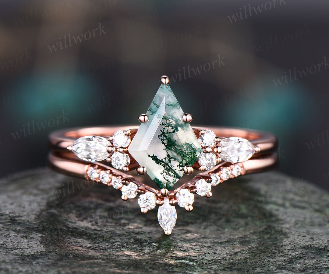 Vintage kite cut green moss agate engagement ring set 14k rose gold ma –  WILLWORK JEWELRY
