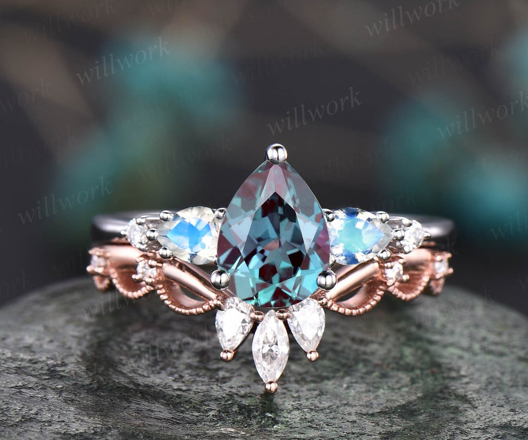 Pear shaped moonstone Alexandrite engagement ring set vintage