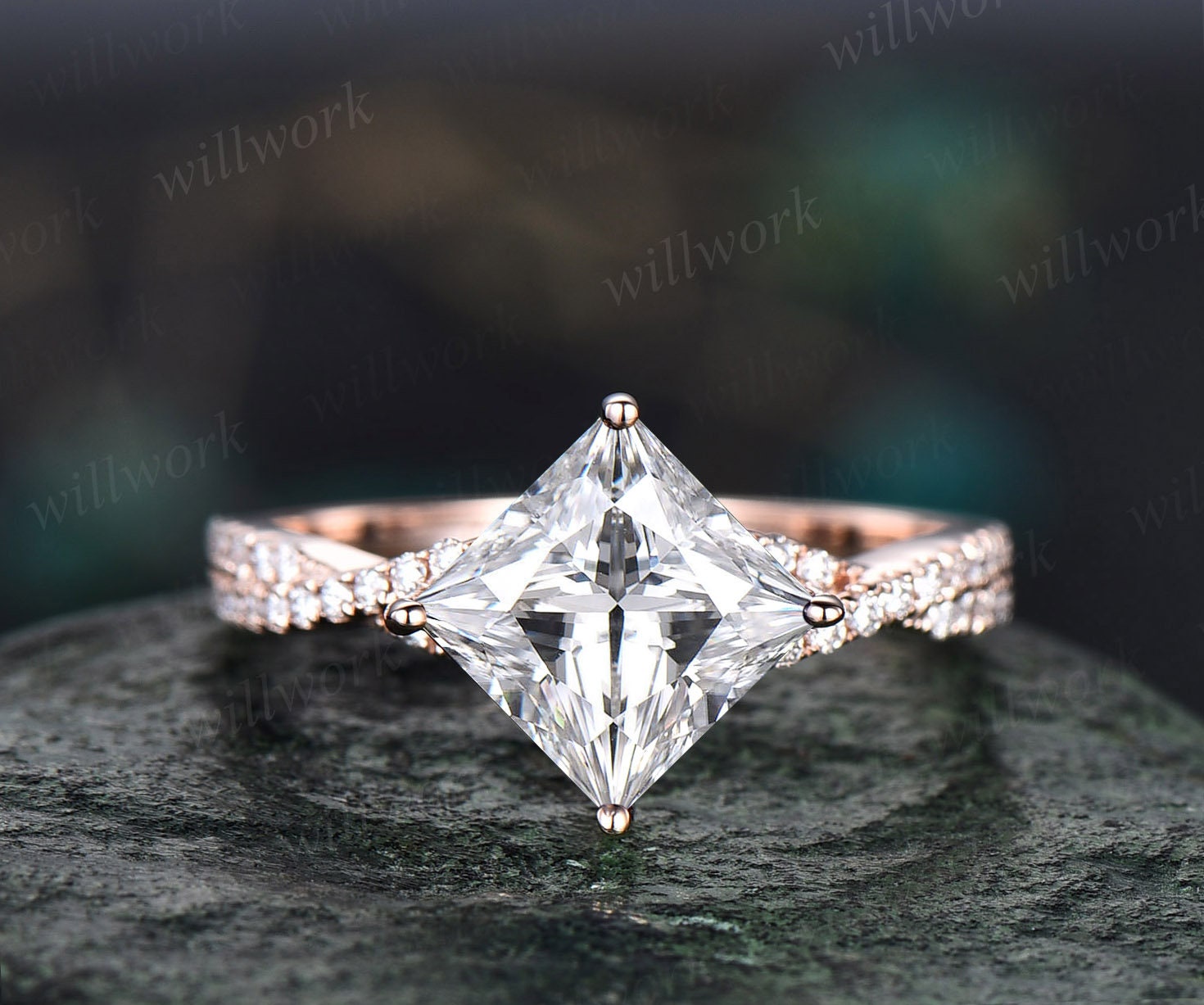 18K White And Rose Gold Kite Set Engagement Ring | Barkev's