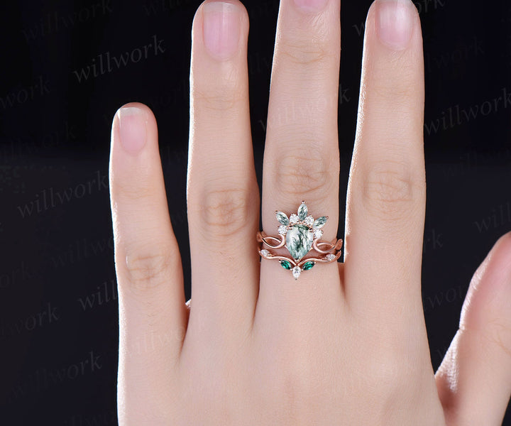 Vintage pear shaped green moss agate engagement ring set art deco crown cluster moissanite rose gold ring unique anniversary ring women gift