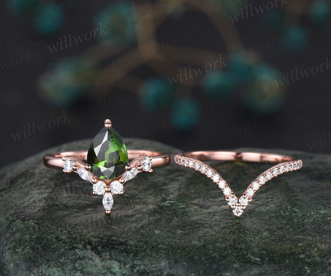 Pear shaped green tourmaline engagement ring set 14k rose gold V shaped art deco diamond ring unique promise wedding ring set women jewelry