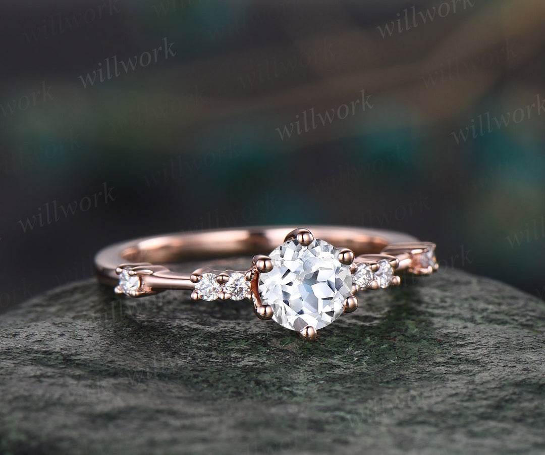 Chain Rings Gold, Solid-Gold Rings, Dainty Ring, Delicate Ring 14K Gold / 9 / White Sapphire
