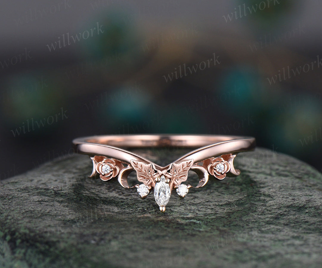 Waning Moon Ring 6 1/2 / White 14K Solid Gold