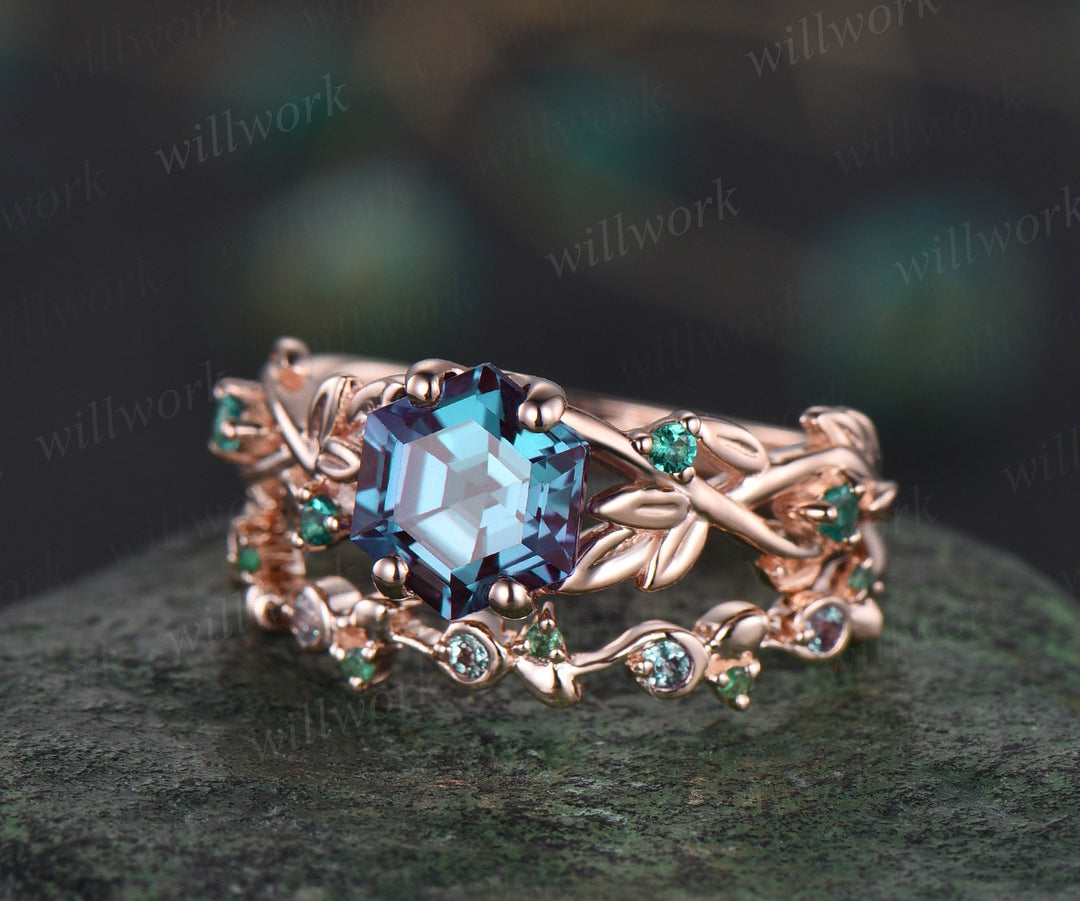 Natural Inspired Leaf Alexandrite Ring Set Cluster Emerald | PenFine Bridal Set / 18K White Gold