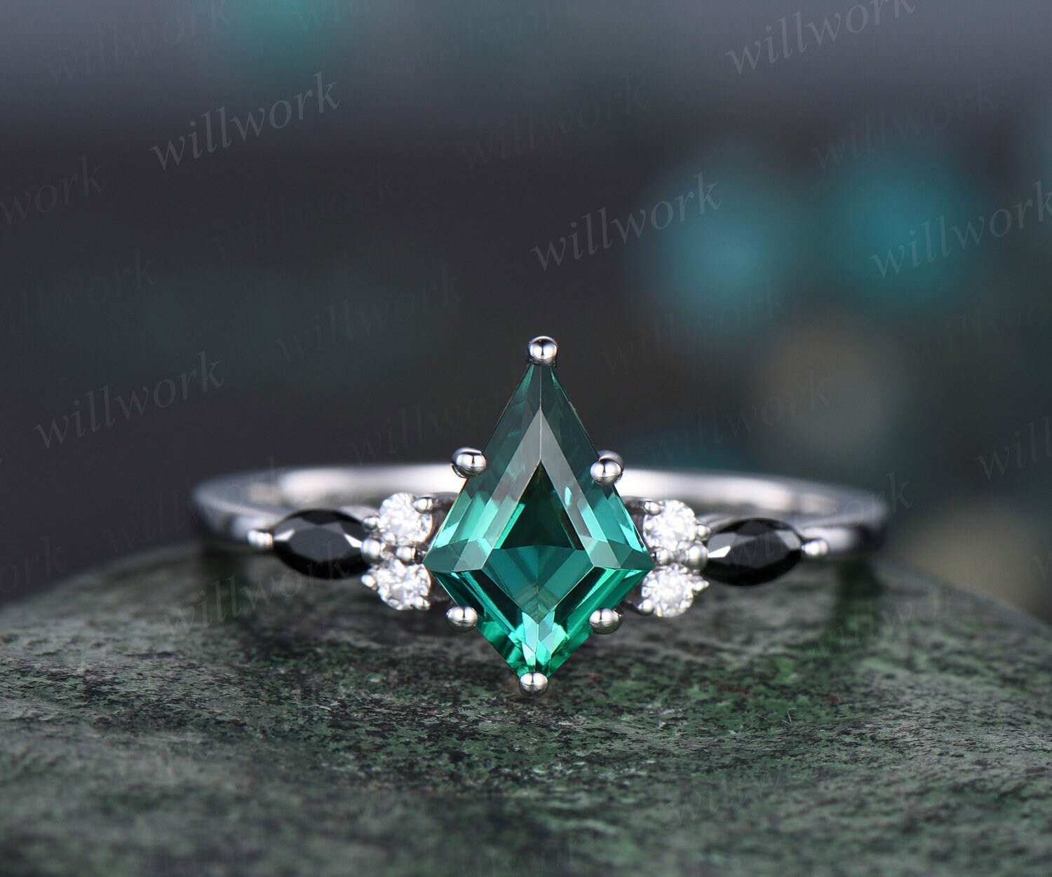 Kite emerald ring 6 prong emerald engagement ring set solid