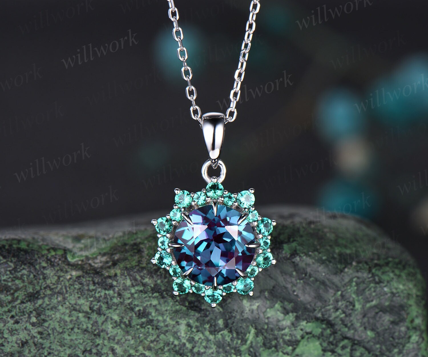 Alexandrite locket deals