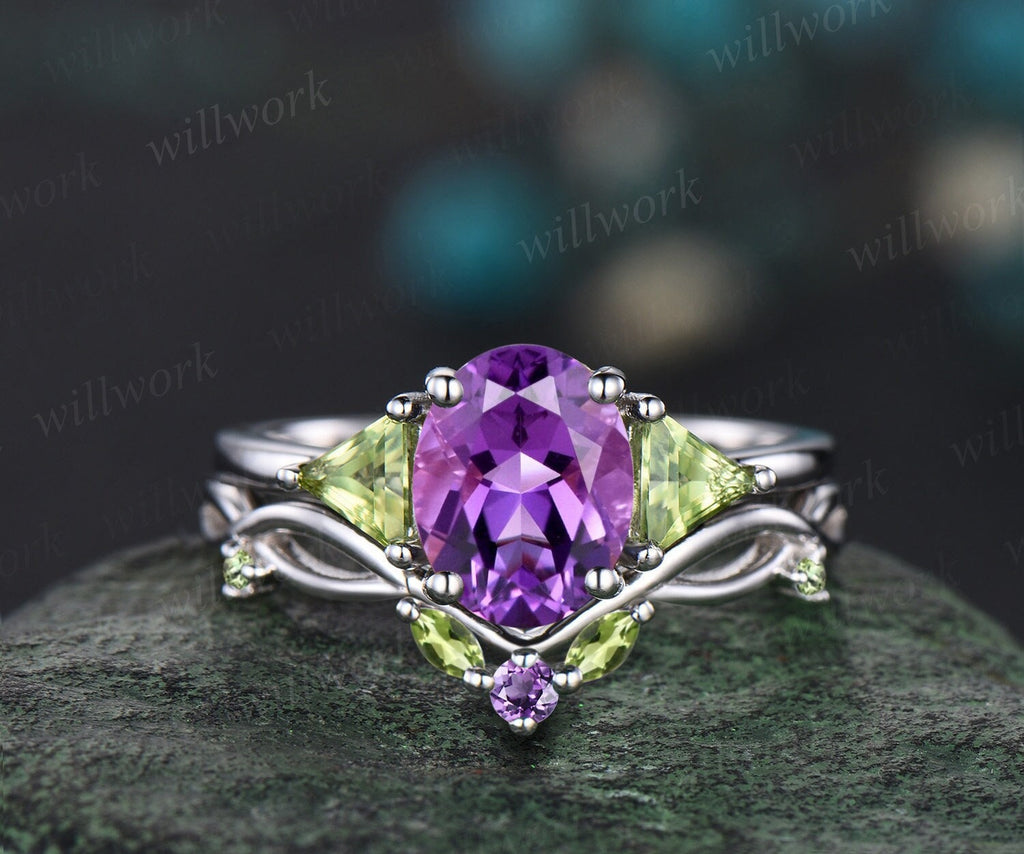 Oval Amethyst Trillion Peridot Bridal Set