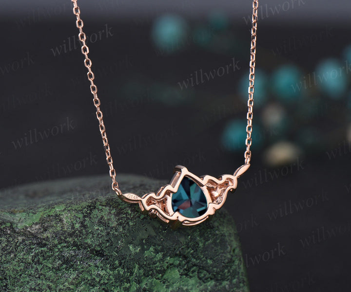 Pear cut alexandrite necklace solid 14k 18k rose gold three stone nature inspired leaf floral emerald pendant women anniversary gift mother